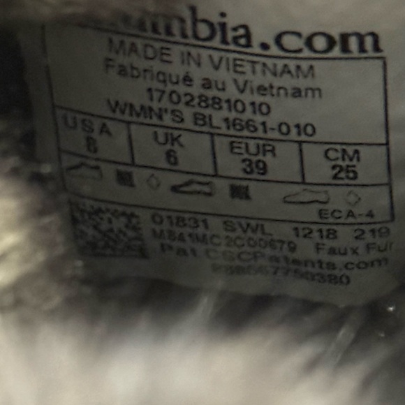 NWOT Columbia Sportswear Women's Heavenly Omni-Heat Lace Up Black Winter Boots 8 - Picture 10 of 10